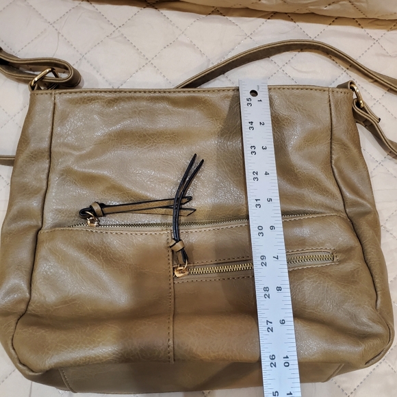 Beige Women's Shoulder Strap Purse - Picture 4 of 7